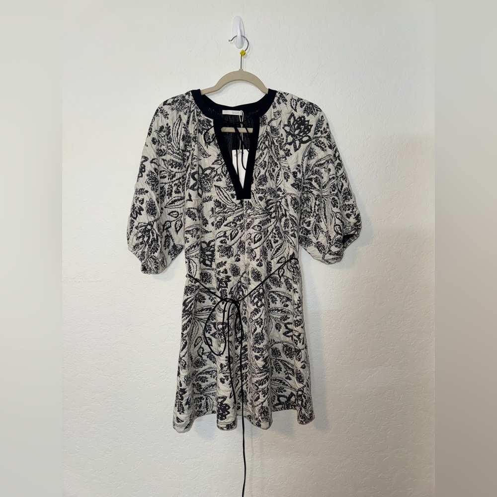 NWT ZARA JACQUARD DRESS WITH BELT Black and White Floral dress